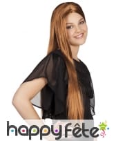 Longue perruque marron raide