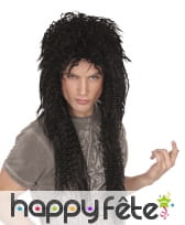Longue perruque noire de rocker punk