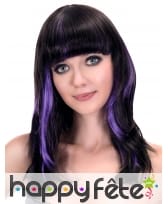 Longue perruque noire mèches violettes
