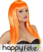Longue perruque orange lisse à frange droite