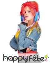 Longue perruque punk multicolore