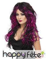 Longue perruque rose
