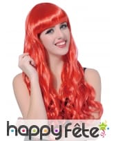 Longue perruque rouge ondulée, image 1