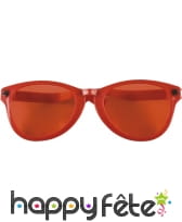 Lunettes rouges géantes