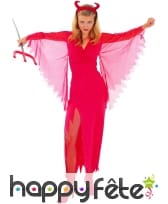 Longue robe unie rouge de diablesse