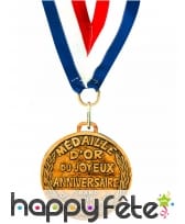 Médaille d'or Joyeux Anniversaire bleu blanc rouge