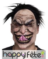 Masque de psychopate qui tire la langue