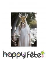 Masque de renne dessiné en papier, image 1