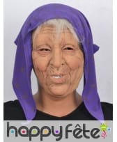Masque de vieille dame avec foulard violet, image 2