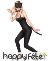 Masque, noeud pap et queue de chat noir dentelle