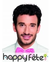 Noeud papillon rose recouvert de sequins