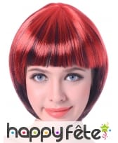 Perruque bob courte rouge mèches noires