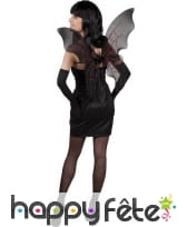 Paire d'ailes noires brodées de rouge, 62cm