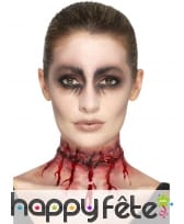 Postiche de cou recousu en latex, image 4