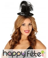 Petit haut de forme noir chic avec rose et plume