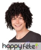 Perruque noire frisée de rasta