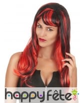 Perruque noire mèches rouges, ondulée