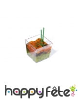 Petites verrines carrées et transparentes