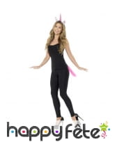 Queue et oreilles de licorne sur serre tête