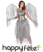Robe d'ange grise ailée
