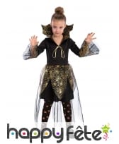Robe de vampire motifs toile dorée fille