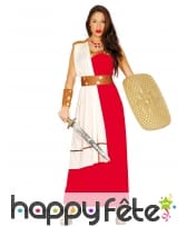 Robe rouge romaine avec cape blanche