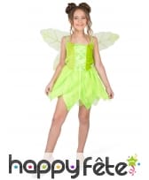 Robe verte de petite fée avec ailes