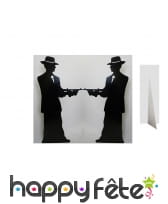 Silhouette de gangsters en face à face