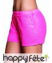 Shorty fluo rose recouvert de sequins