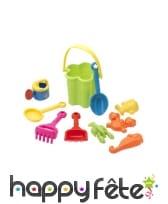 Seau plage et outils