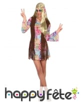 Tenue de femme hippie courte avec gilet à franges