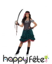 Tenue de femme pirate avec robe verte