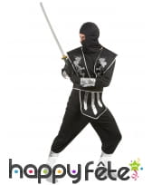 Tenue de ninja noire et argentée pour homme