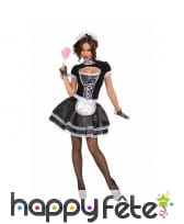 Tenue de soubrette sexy