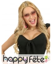 Top noir avec noeud sur le devant