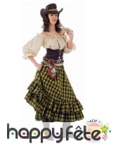 Tenue robe longue à carreaux de Cow Girl