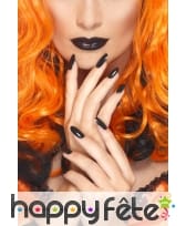 Vernis noir et lipstick, image 1