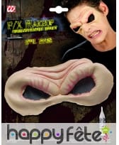 Yeux de demon avec peau en latex