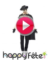 vidéo Costume de médecin de peste