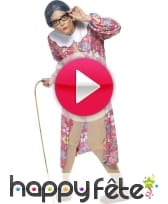 vidéo Déguisement vieille femme exhibitionniste